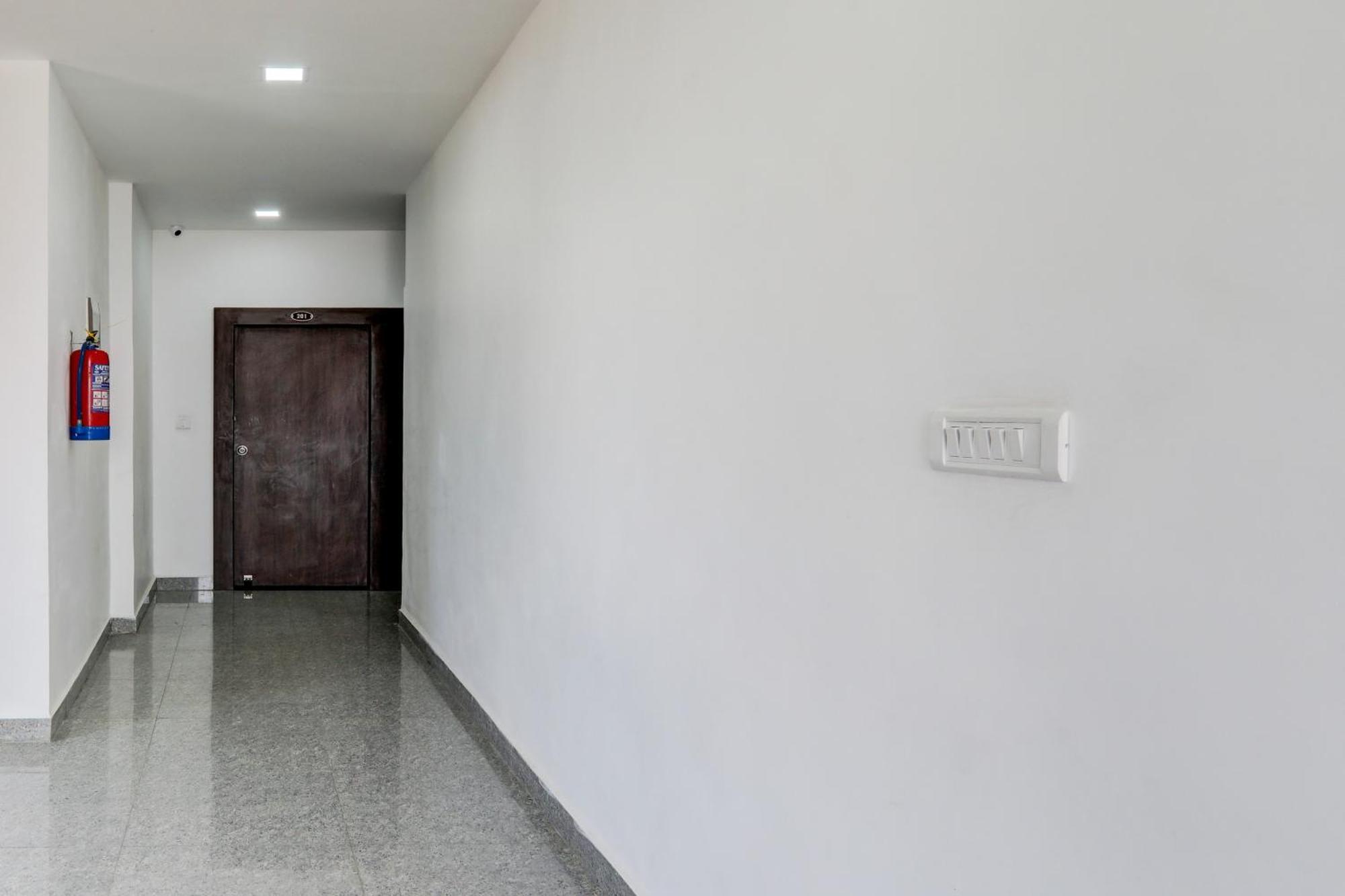 Super Hotel O Flagship Hotel Mk Palace Lucknow Bagian luar foto