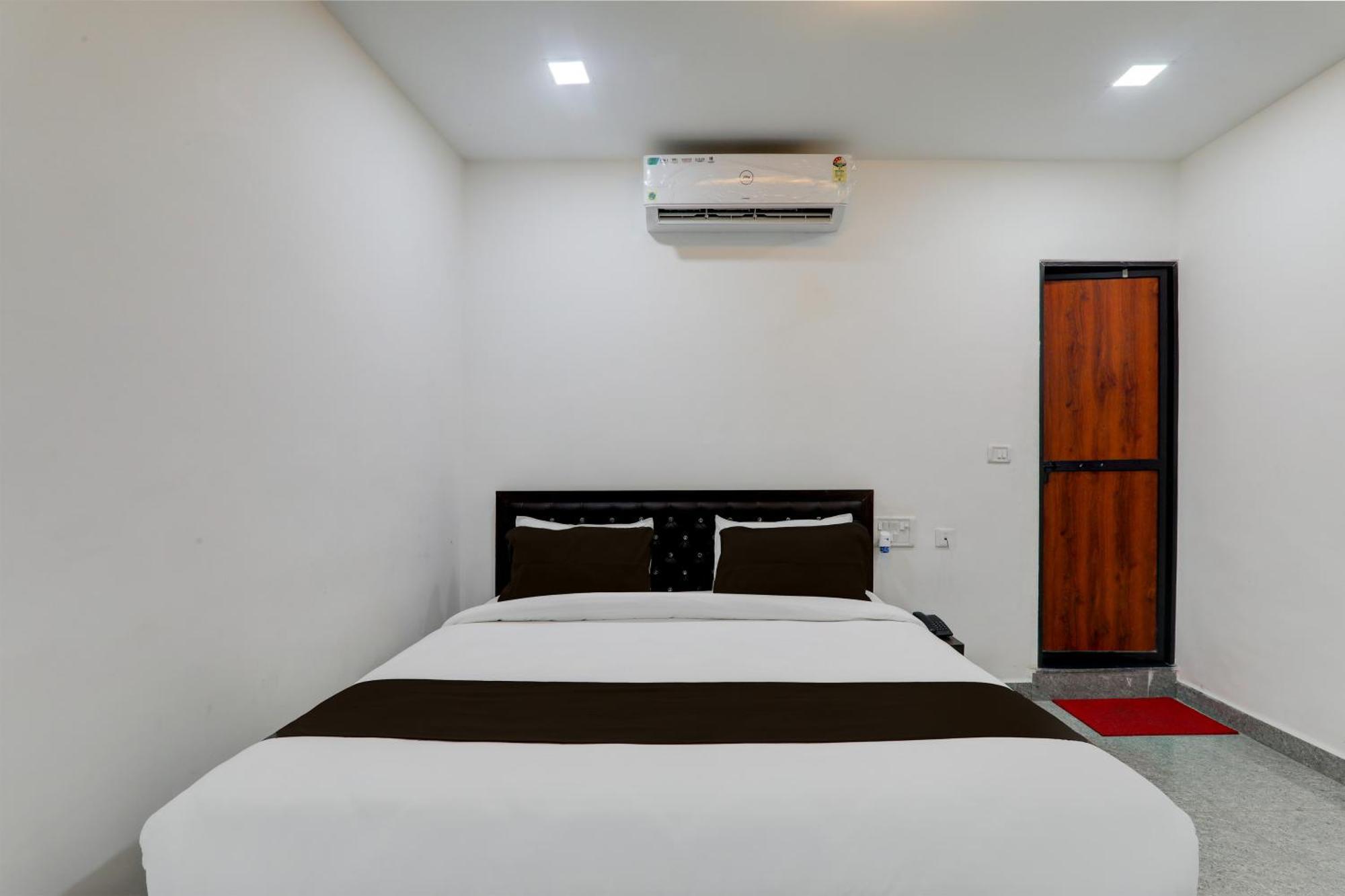 Super Hotel O Flagship Hotel Mk Palace Lucknow Bagian luar foto
